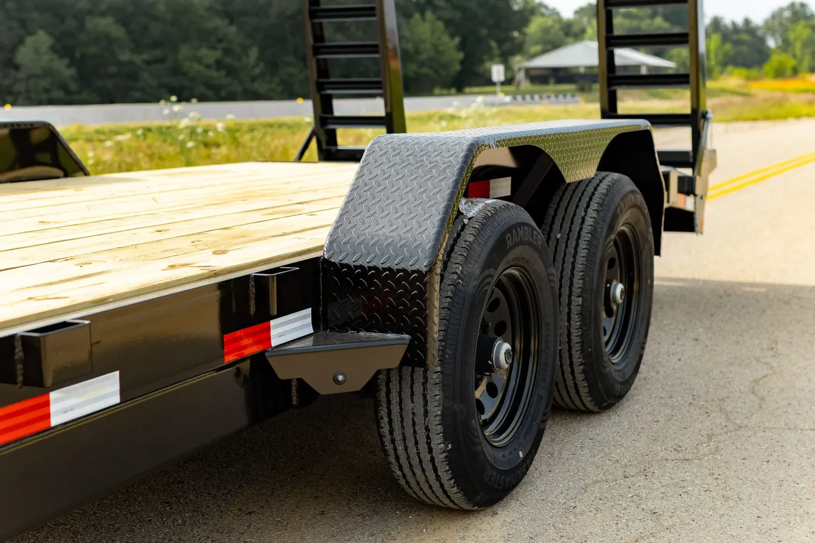 10,000# Equipment trailer, photo 2