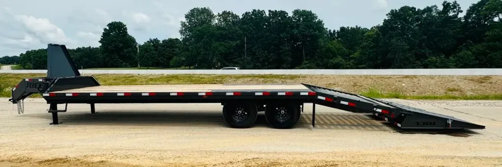 15,990# Deckover Pintle trailer, photo 2