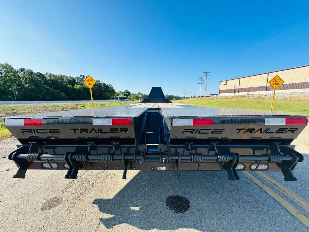 15,990# Deckover Pintle trailer, photo 4