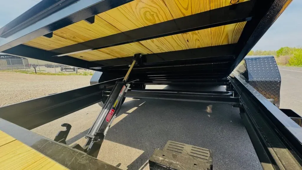 16,000# Partial Tilt Work Series trailer, photo 7
