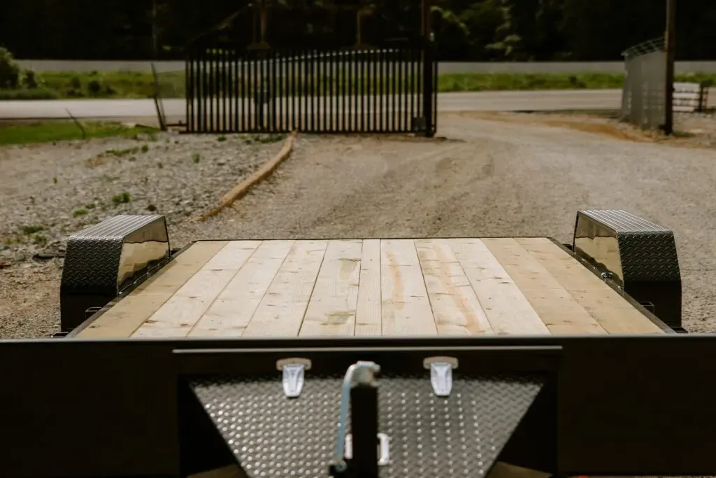 9,900# Car Hauler trailer, photo 3